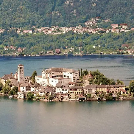Platano Διαμέρισμα Luino